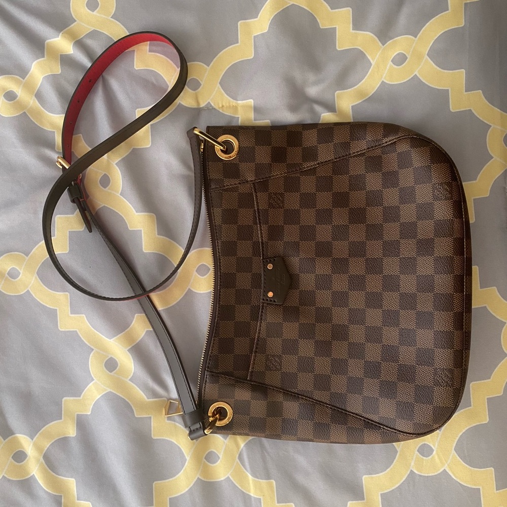 Louis Vuitton Damier Ebene South Bank Besace